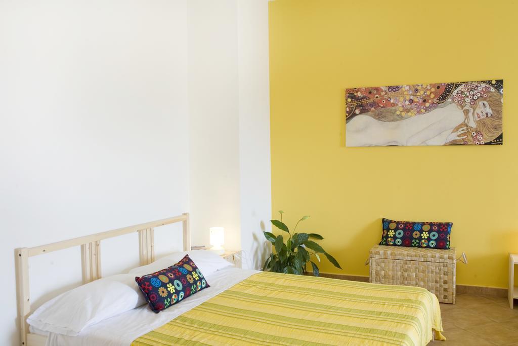 B&B La Gatta Bianca Oliveri Δωμάτιο φωτογραφία